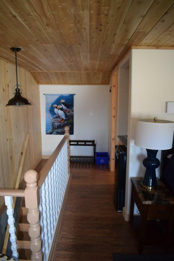 Bird Island B&B Bed And Bubble Elliston Екстериор снимка